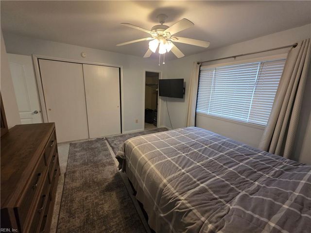 1032 Willow Green DR, Newport News, VA 23602