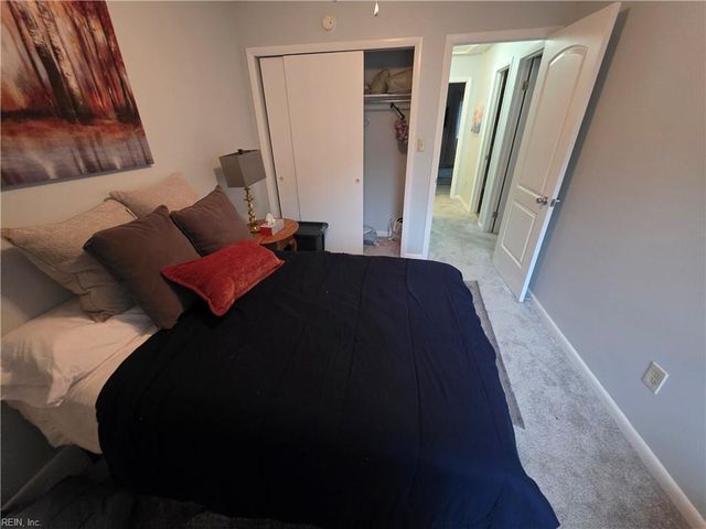 1032 Willow Green DR, Newport News, VA 23602