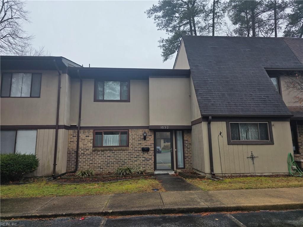1032 Willow Green DR, Newport News, VA 23602