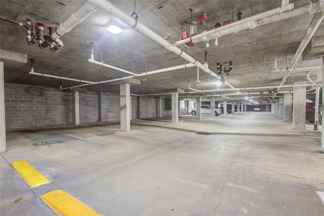 2111 Welch Street A321, Houston, TX 77019