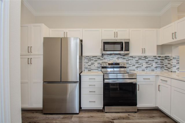 2111 Welch Street A321, Houston, TX 77019