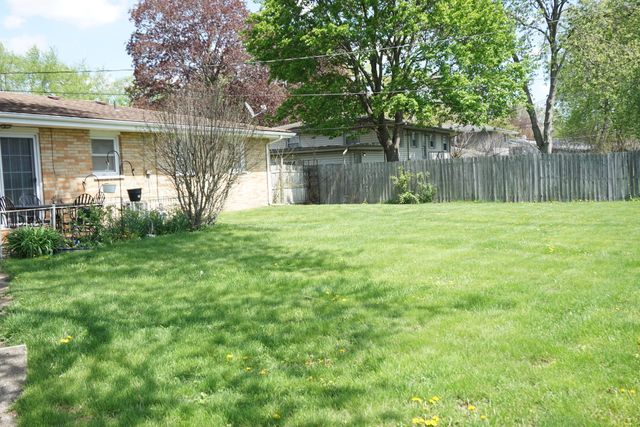 5533 Lark Avenue, Portage, IN 46368