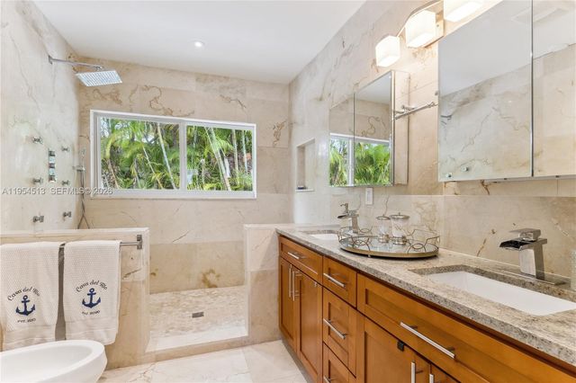 13801 S Biscayne River Rd 13801, Miami, FL 33161