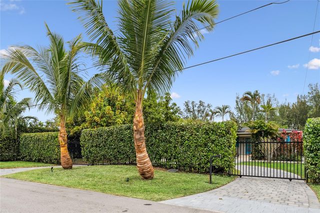 13801 S Biscayne River Rd 13801, Miami, FL 33161