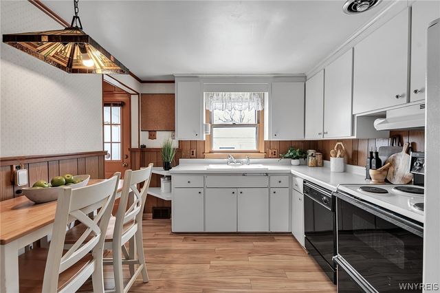 21 Addison Avenue, Amherst, NY 14226