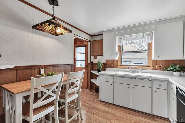 21 Addison Avenue, Amherst, NY 14226