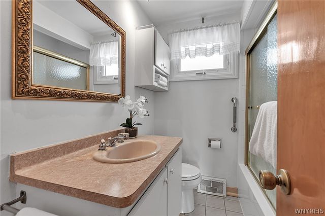 21 Addison Avenue, Amherst, NY 14226