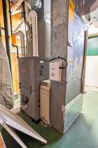 21 Addison Avenue, Amherst, NY 14226