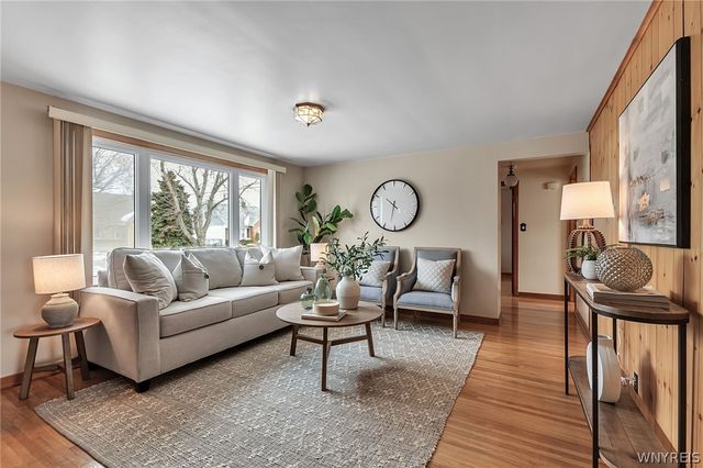 21 Addison Avenue, Amherst, NY 14226