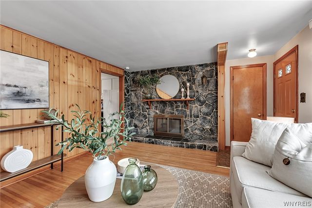 21 Addison Avenue, Amherst, NY 14226