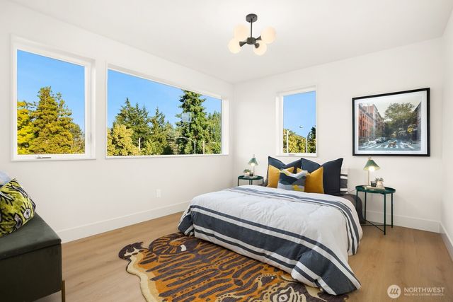 5053 35th Avenue SW, Seattle, WA 98126
