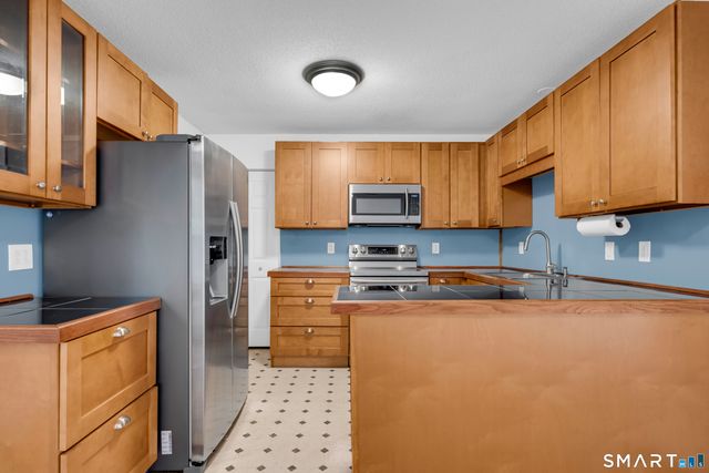 98 Greenwood Street, Watertown, CT 06795
