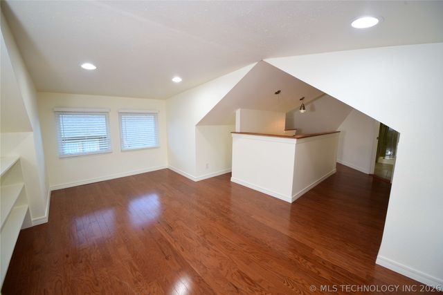 1740 S Yorktown Avenue, Tulsa, OK 74104