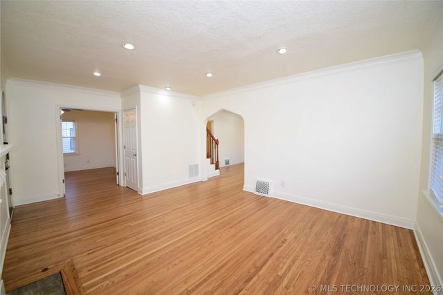 1740 S Yorktown Avenue, Tulsa, OK 74104