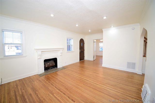 1740 S Yorktown Avenue, Tulsa, OK 74104