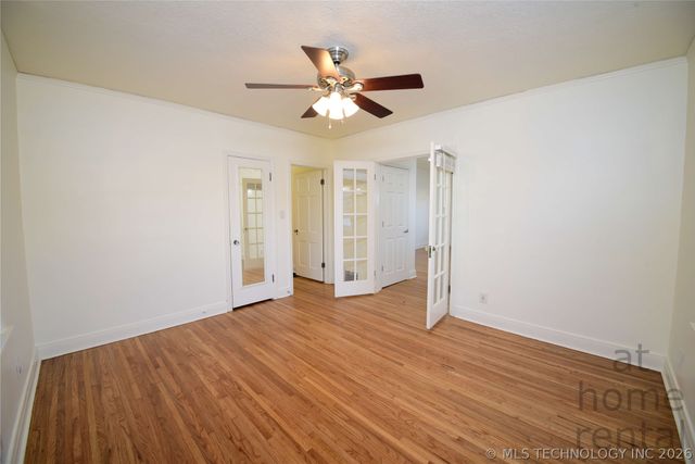 1740 S Yorktown Avenue, Tulsa, OK 74104