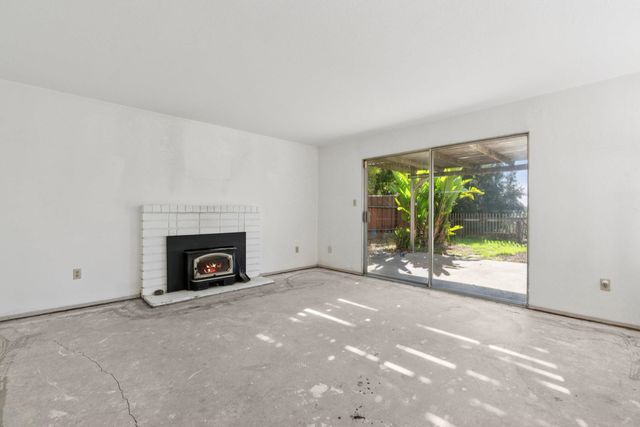 1204 Stirling DR, Rodeo, CA 94572