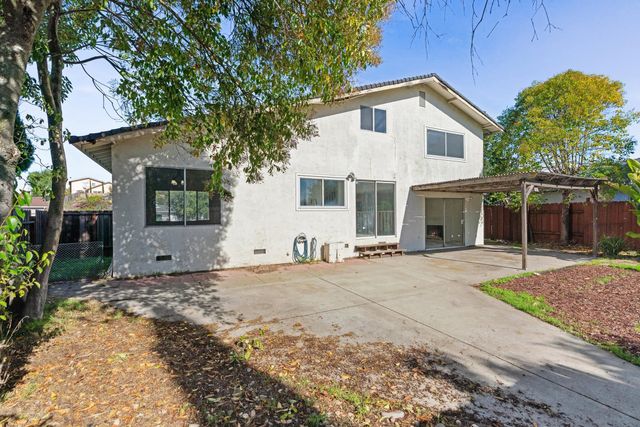 1204 Stirling DR, Rodeo, CA 94572