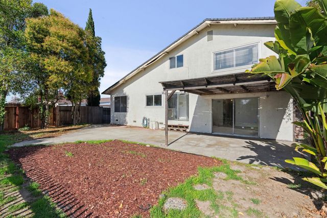 1204 Stirling DR, Rodeo, CA 94572