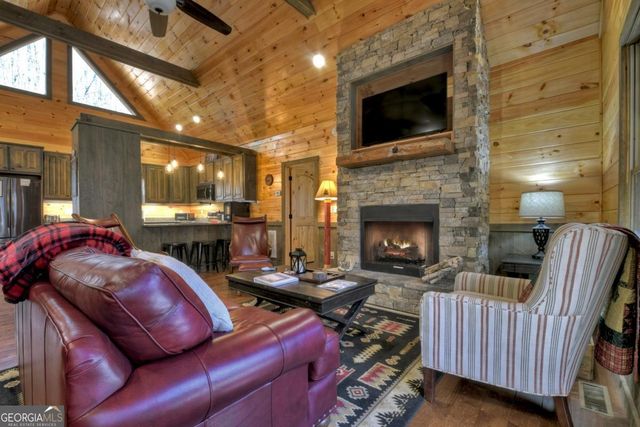 442 N Burgess Gap Road, Morganton, GA 30560