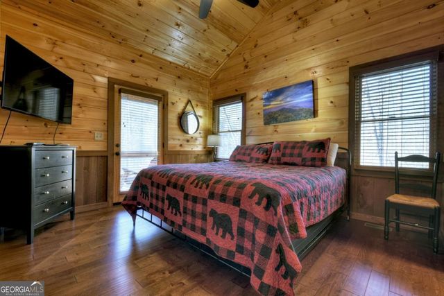 442 N Burgess Gap Road, Morganton, GA 30560