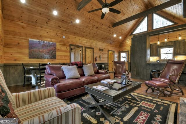 442 N Burgess Gap Road, Morganton, GA 30560