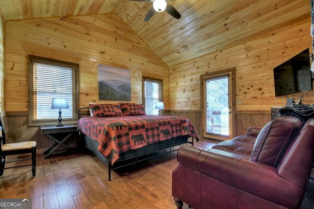 442 N Burgess Gap Road, Morganton, GA 30560