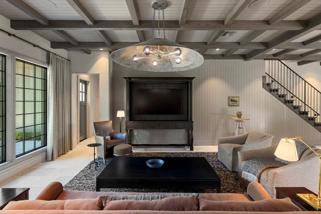 702 VIA BELLA, Winter Park, FL 32789