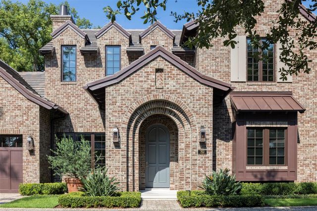 702 VIA BELLA, Winter Park, FL 32789