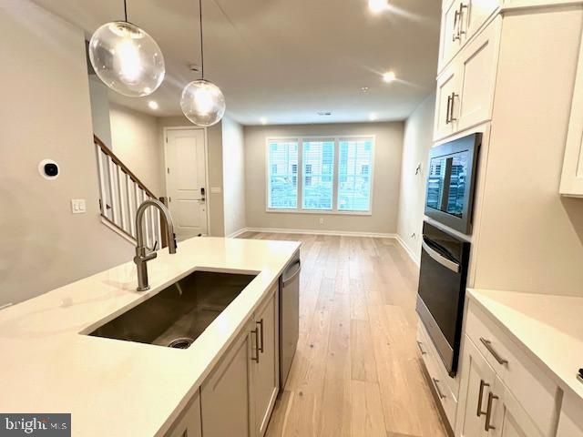 43513 MADISON SPRINGS TER, Ashburn, VA 20148