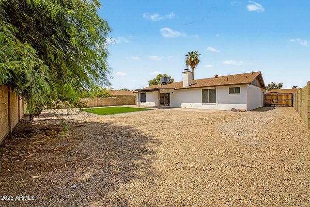 4035 W SURREY Avenue, Phoenix, AZ 85029