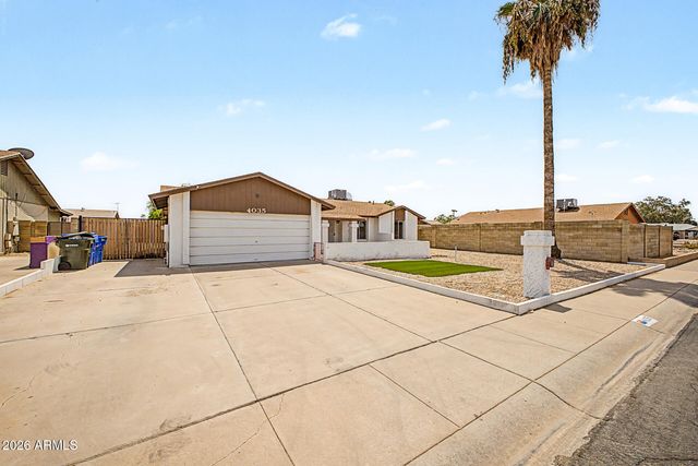 4035 W SURREY Avenue, Phoenix, AZ 85029