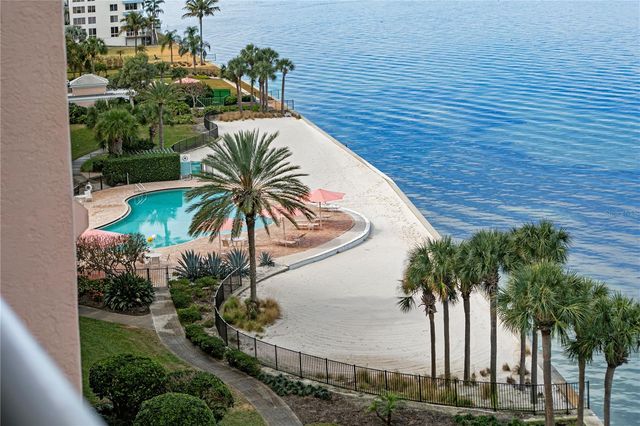 4981 BACOPA LANE S 703, St Petersburg, FL 33715