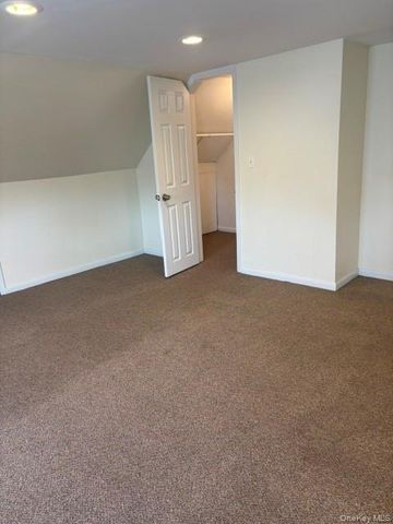 283 Houston Avenue 2nd floor, Mineola, NY 11501
