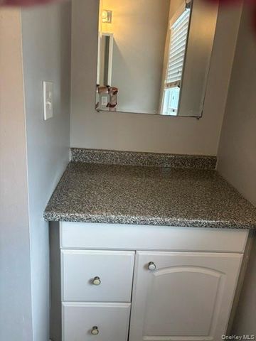 283 Houston Avenue 2nd floor, Mineola, NY 11501