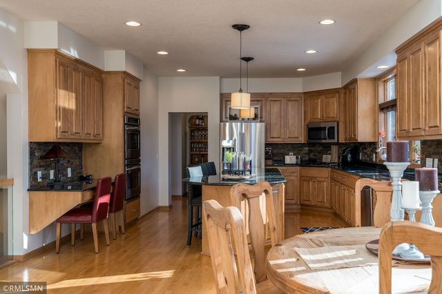 7336 N Fountain Lane N, Maple Grove, MN 55311