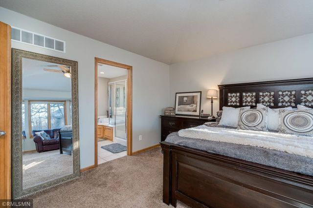 7336 N Fountain Lane N, Maple Grove, MN 55311