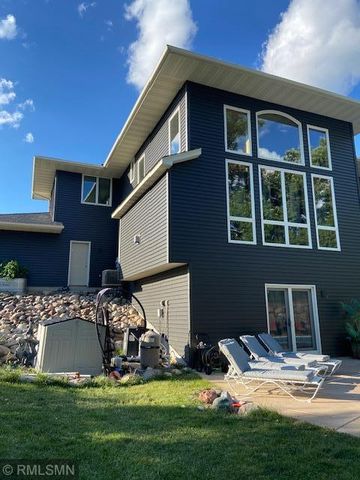 7336 N Fountain Lane N, Maple Grove, MN 55311