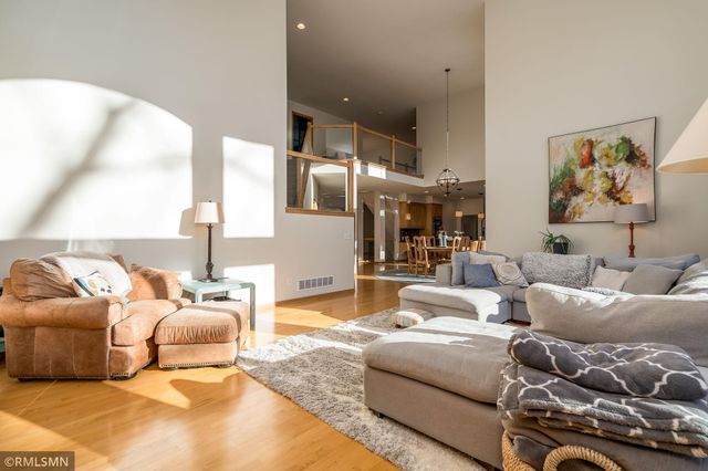 7336 N Fountain Lane N, Maple Grove, MN 55311