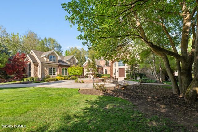 2062 E Walker Lane, Salt Lake City, UT 84117