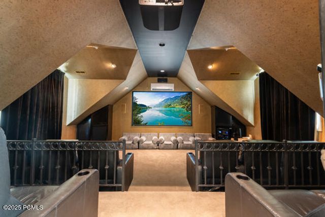 2062 E Walker Lane, Salt Lake City, UT 84117