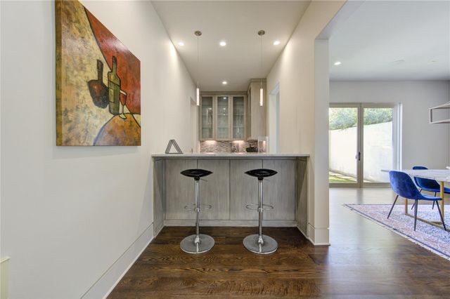 5202 Chesapeake Way, Houston, TX 77056