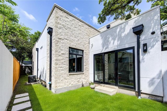 5202 Chesapeake Way, Houston, TX 77056