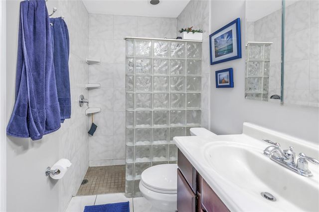 4806 COUNTRY HILLS DRIVE, Tampa, FL 33624