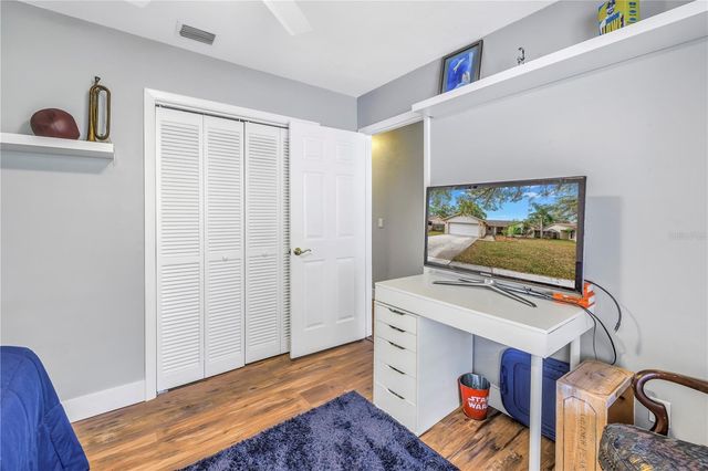 4806 COUNTRY HILLS DRIVE, Tampa, FL 33624