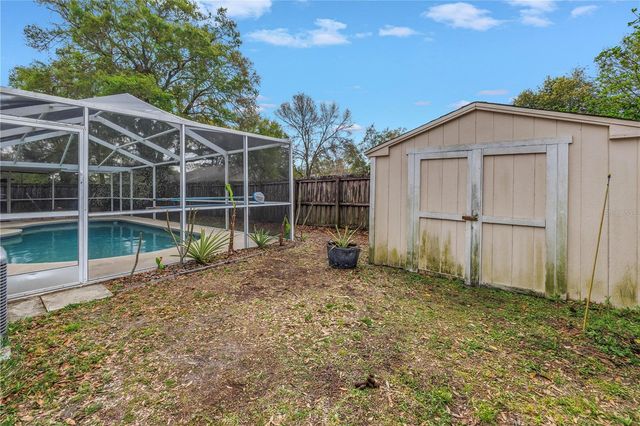 4806 COUNTRY HILLS DRIVE, Tampa, FL 33624