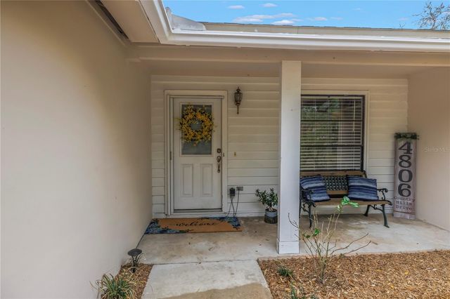 4806 COUNTRY HILLS DRIVE, Tampa, FL 33624