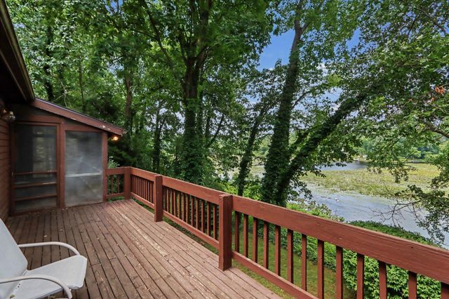 9808 Oak Forest Circle, Oshtemo Twp, MI 49009