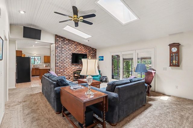 9808 Oak Forest Circle, Oshtemo Twp, MI 49009