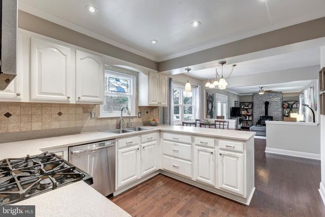 1284 GUADELUPE DR, Westminster, MD 21157